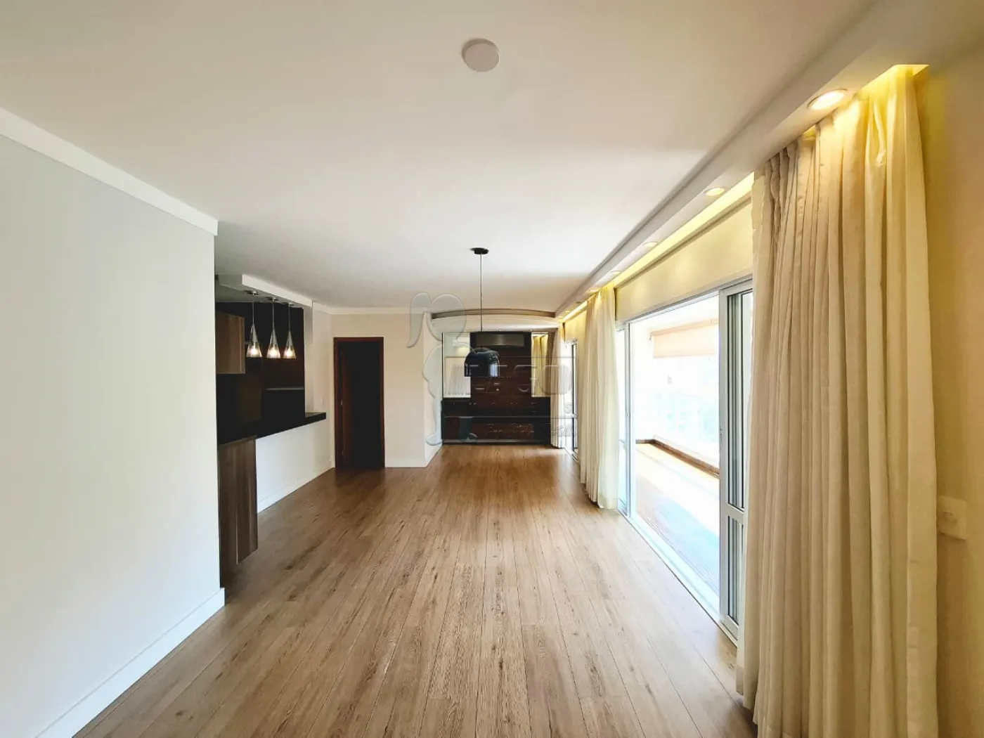 Alugar Apartamento / Padrão em Ribeirão Preto R$ 4.800,00 - Foto 1