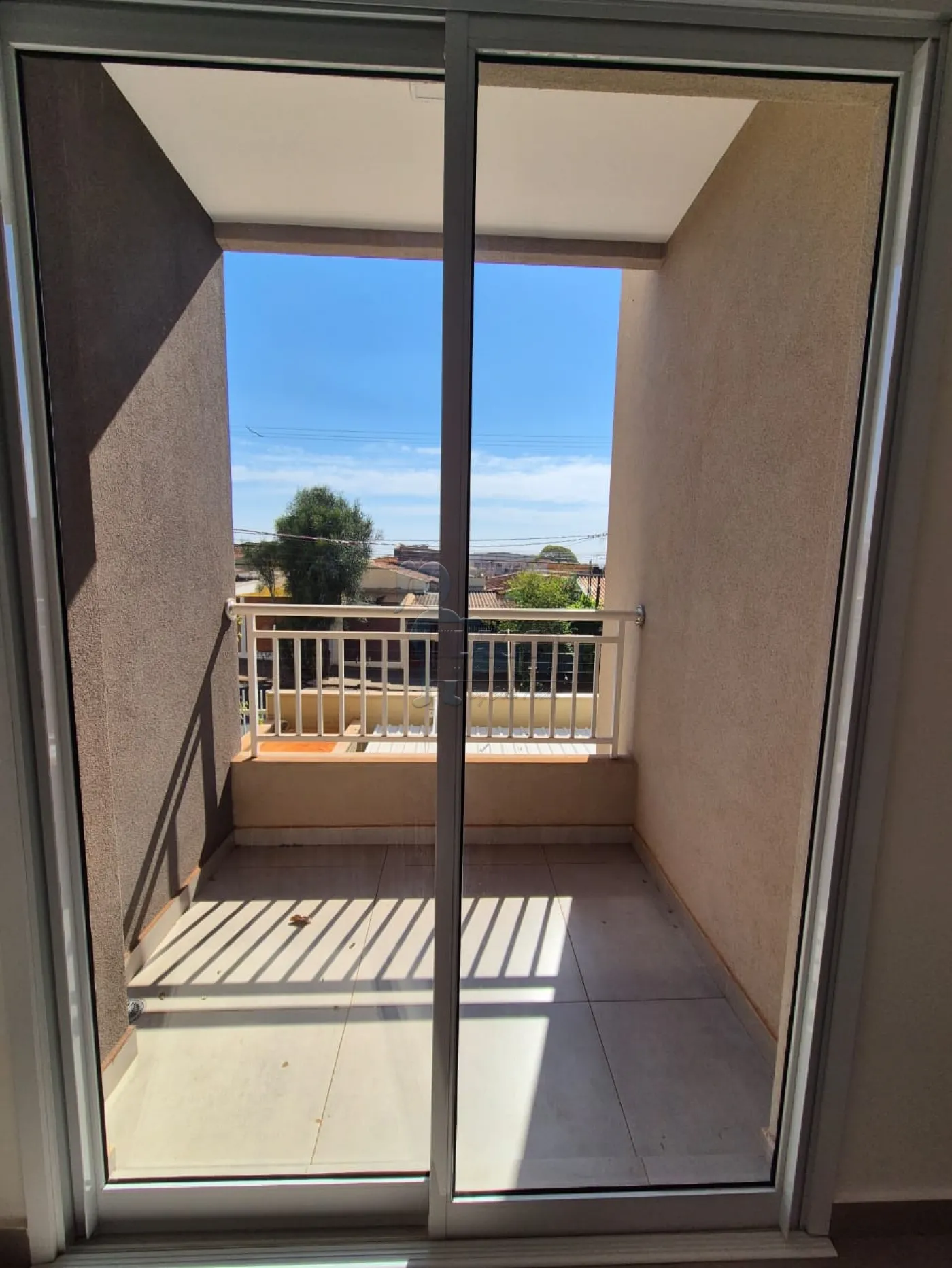 Comprar Apartamento / Padrão em Ribeirão Preto R$ 305.000,00 - Foto 2