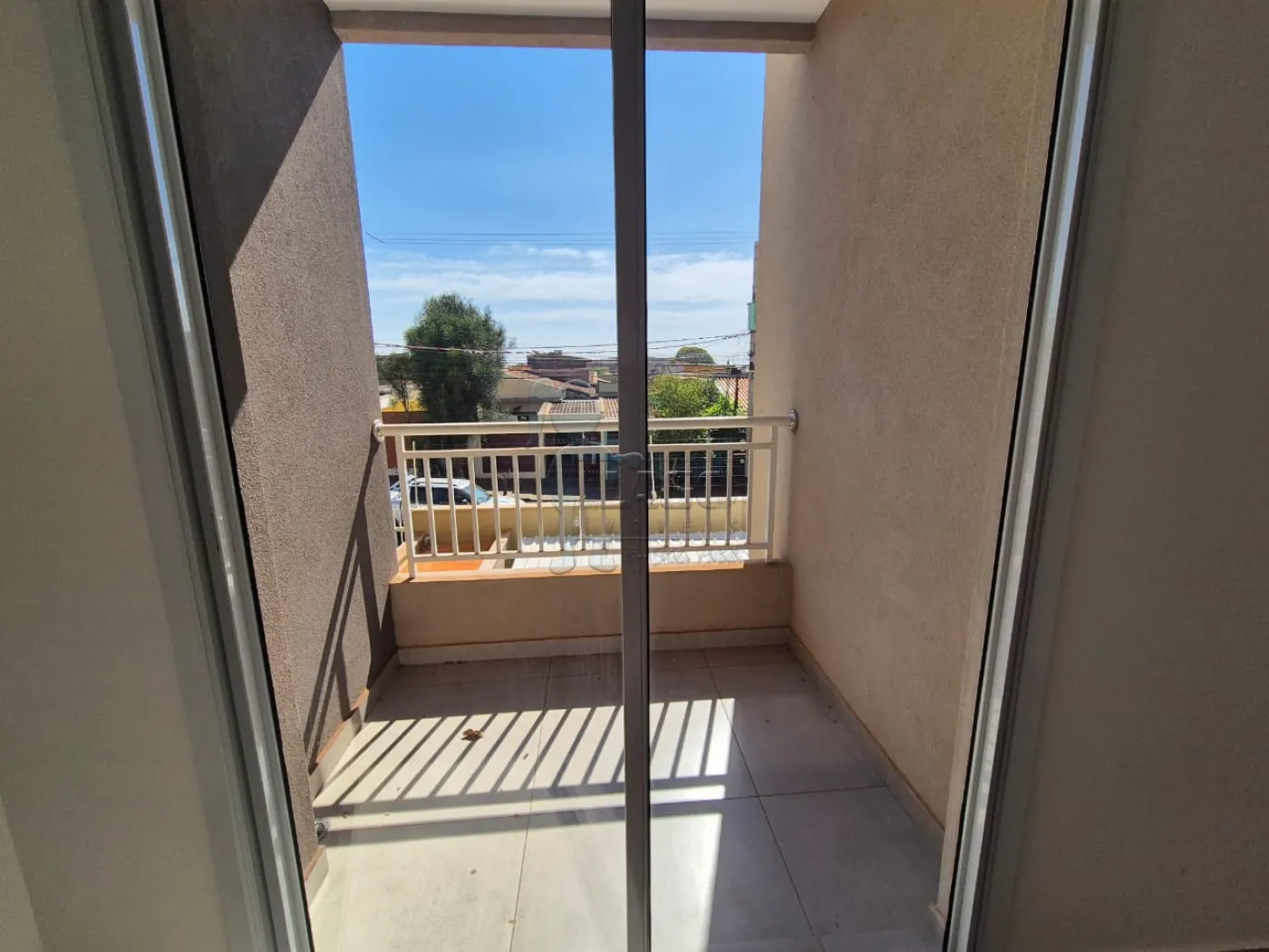 Comprar Apartamento / Padrão em Ribeirão Preto R$ 305.000,00 - Foto 3