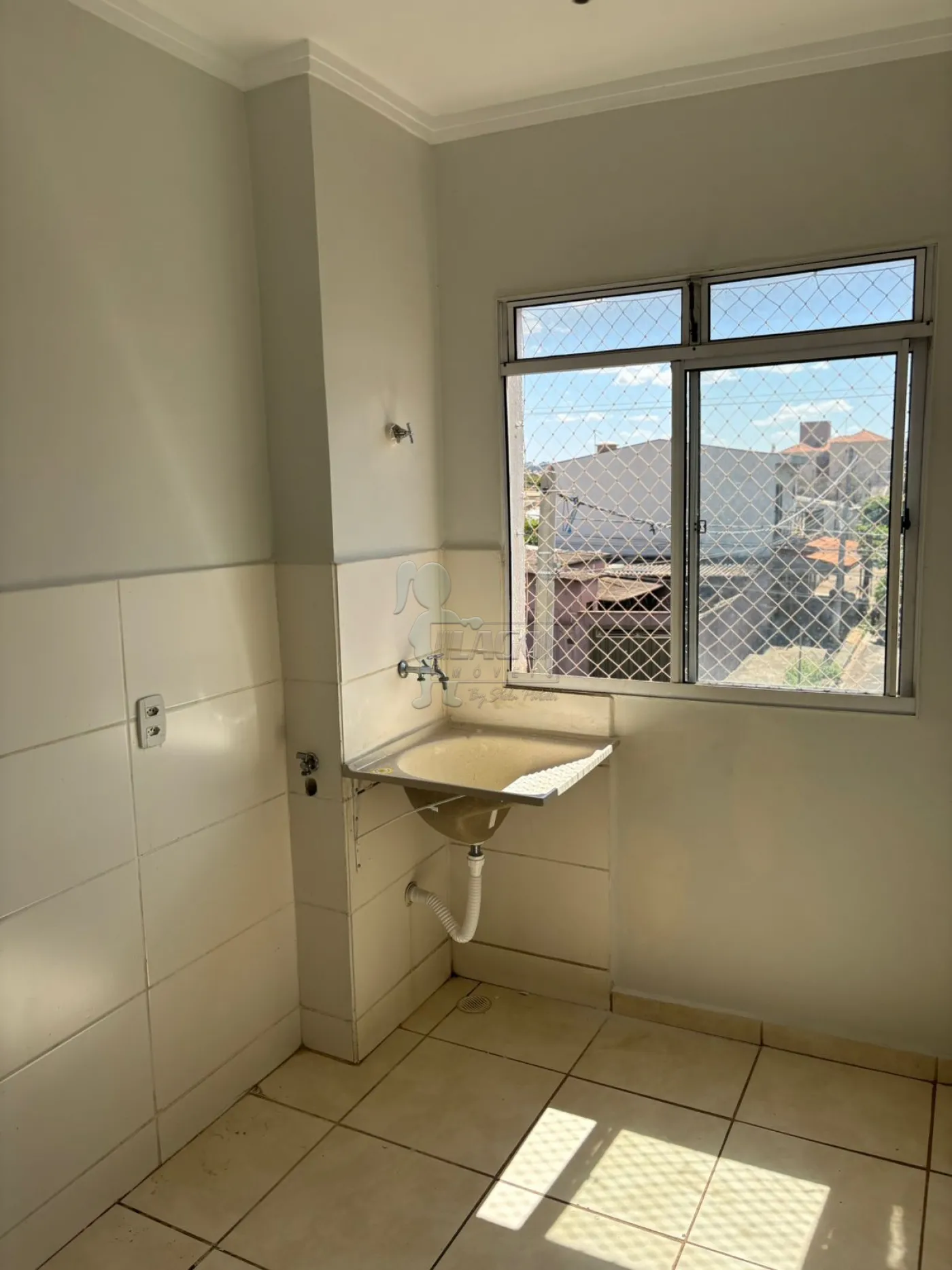 Alugar Apartamento / Padrão em Ribeirão Preto R$ 900,00 - Foto 5