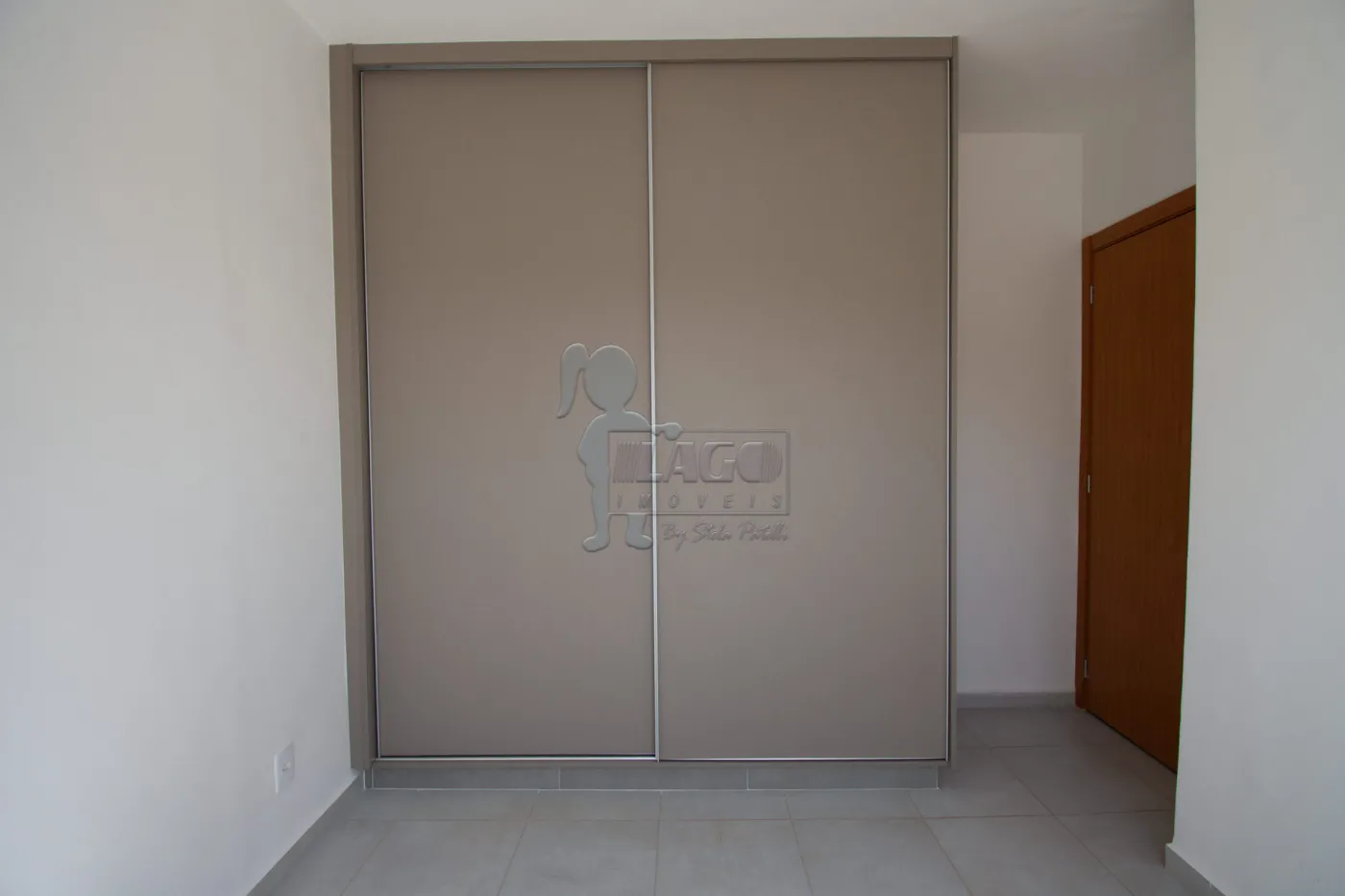 Alugar Apartamento / Padrão em Ribeirão Preto R$ 1.800,00 - Foto 5