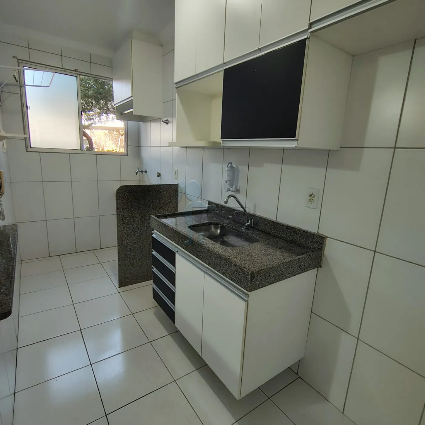 Alugar Apartamento / Padrão em Ribeirão Preto R$ 1.500,00 - Foto 8