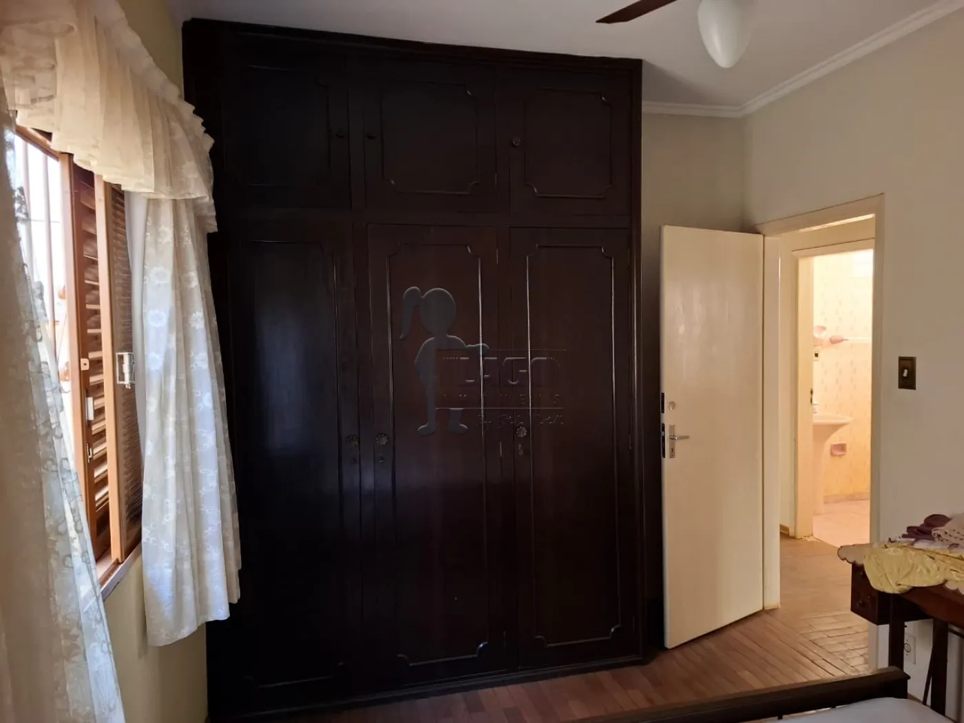 Alugar Casa / Padrão em Ribeirão Preto R$ 1.800,00 - Foto 3