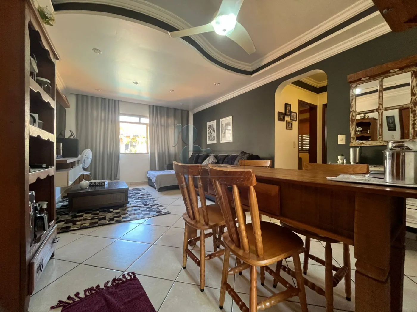 Comprar Apartamento / Padrão em Ribeirão Preto - Foto 1