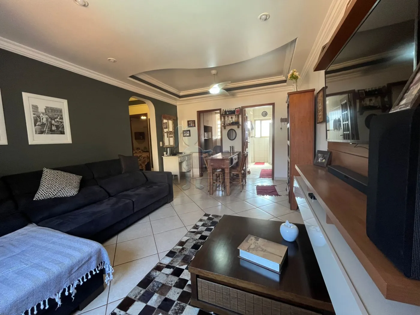 Comprar Apartamento / Padrão em Ribeirão Preto - Foto 2