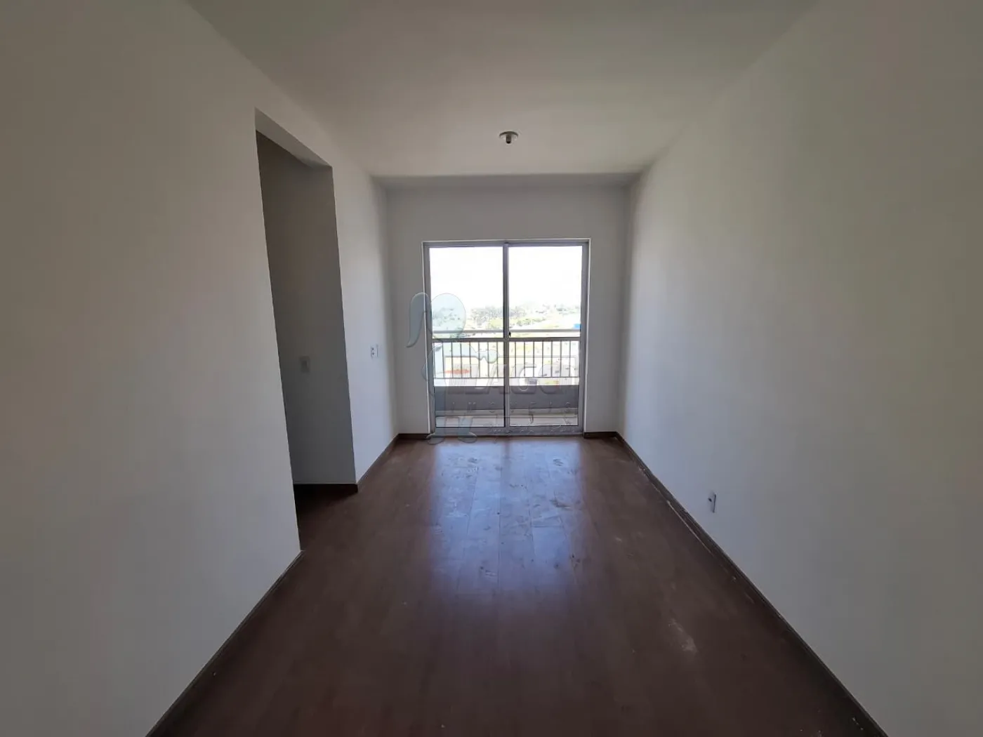 Alugar Apartamento / Padrão em Ribeirão Preto R$ 1.600,00 - Foto 1