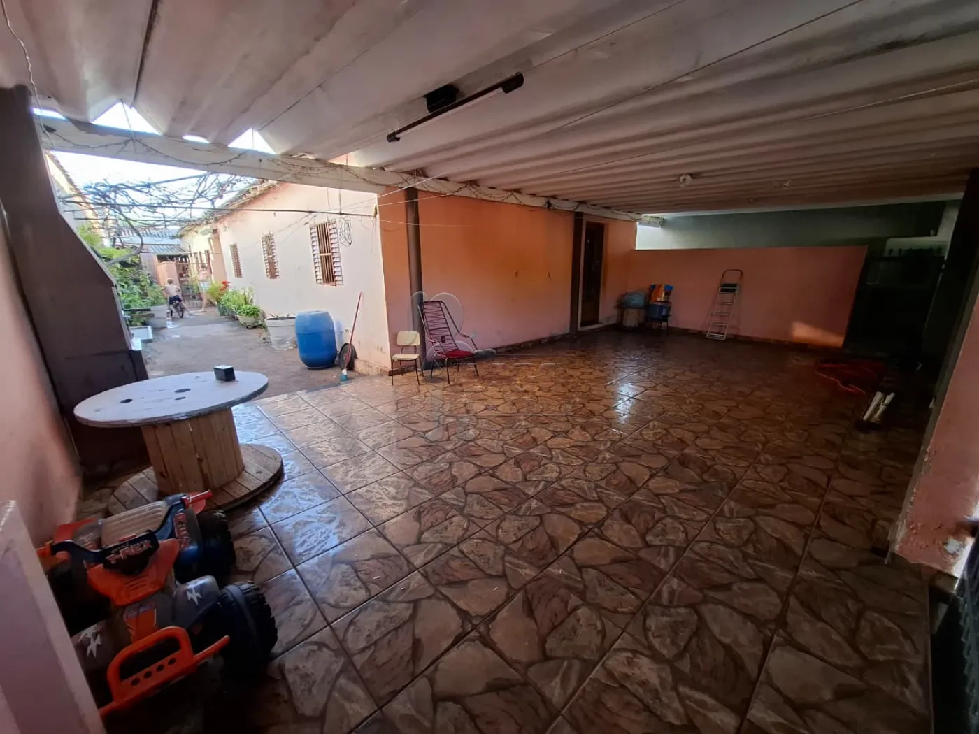 Comprar Casa / Padrão em Ribeirão Preto R$ 350.000,00 - Foto 1