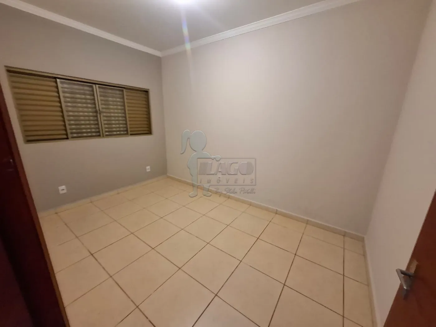 Alugar Casa / Padrão em Ribeirão Preto R$ 1.600,00 - Foto 9