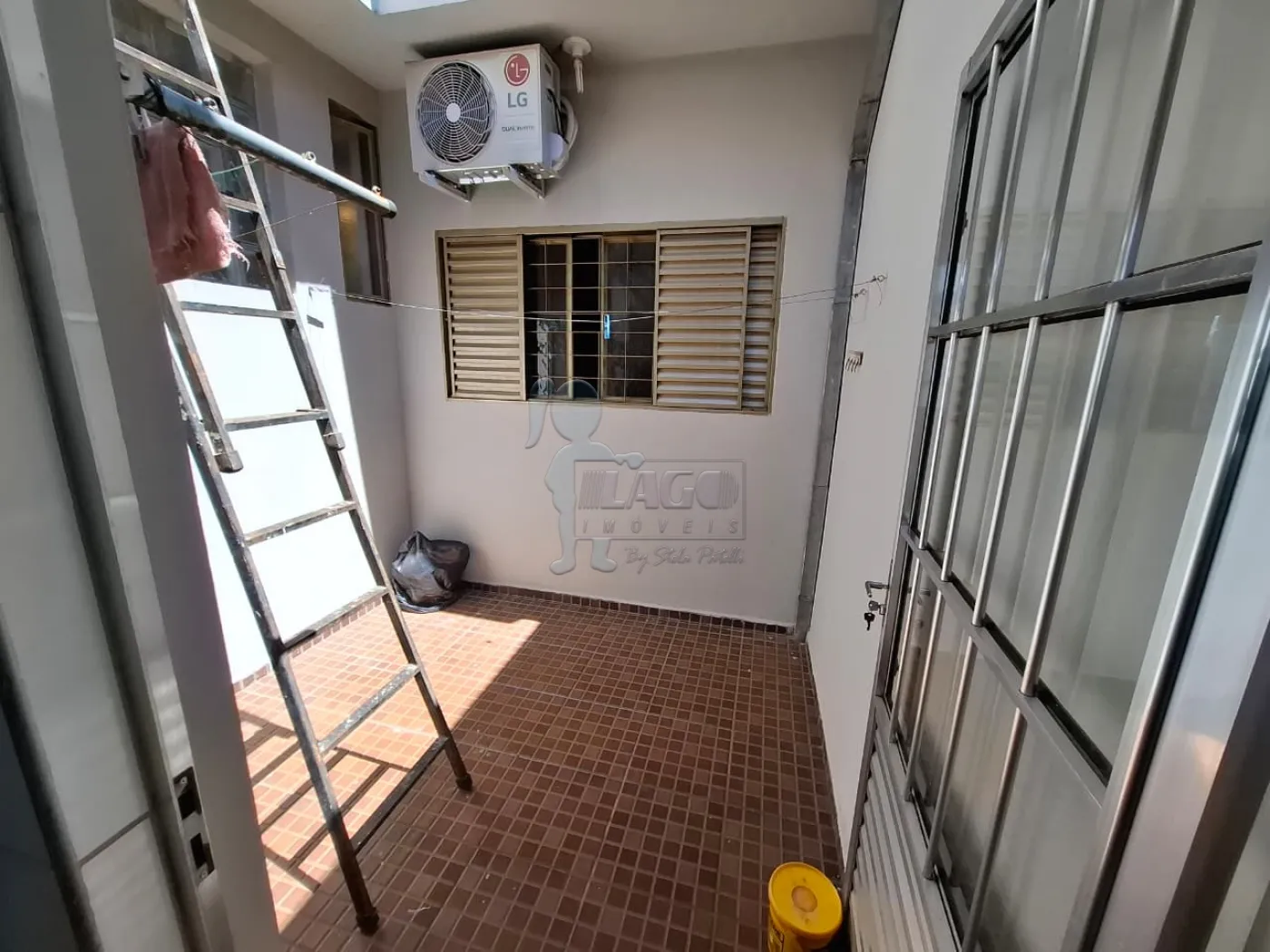 Alugar Casa / Padrão em Ribeirão Preto R$ 1.600,00 - Foto 13