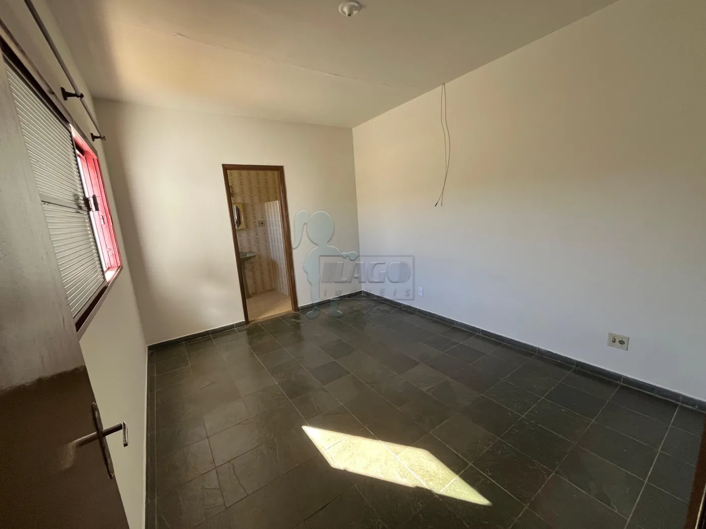 Alugar Apartamento / Padrão em Ribeirão Preto R$ 1.400,00 - Foto 1