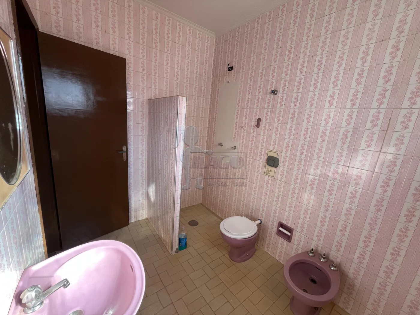 Alugar Apartamento / Padrão em Ribeirão Preto R$ 1.400,00 - Foto 17