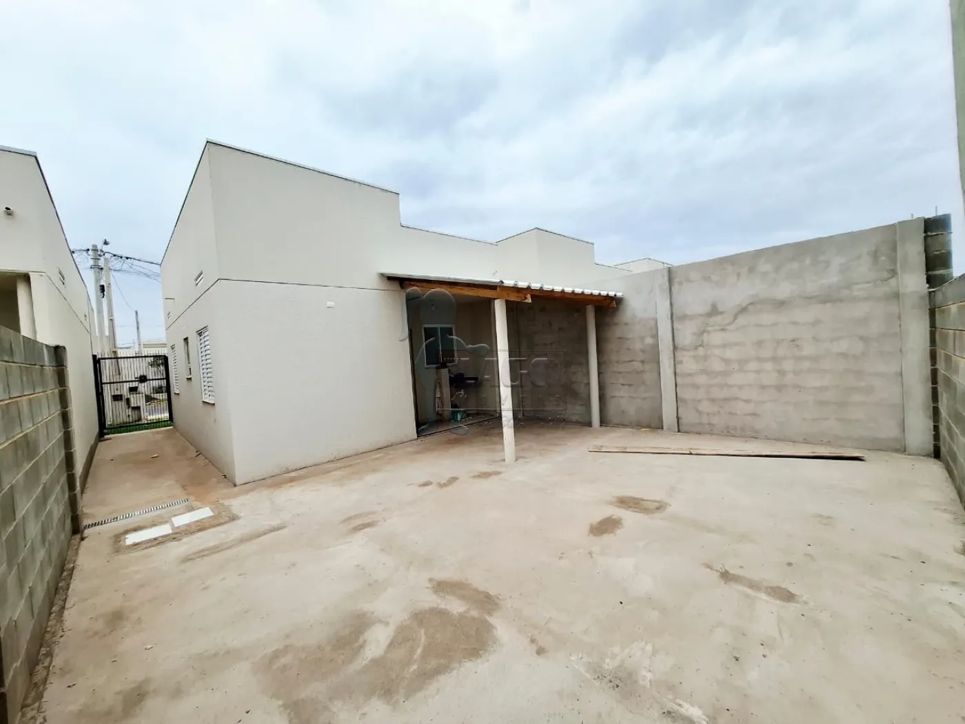 Alugar Casa / Padrão em Ribeirão Preto R$ 1.200,00 - Foto 17