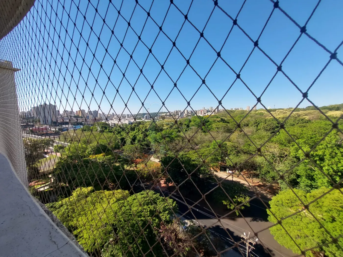 Alugar Apartamento / Padrão em Ribeirão Preto R$ 2.000,00 - Foto 8