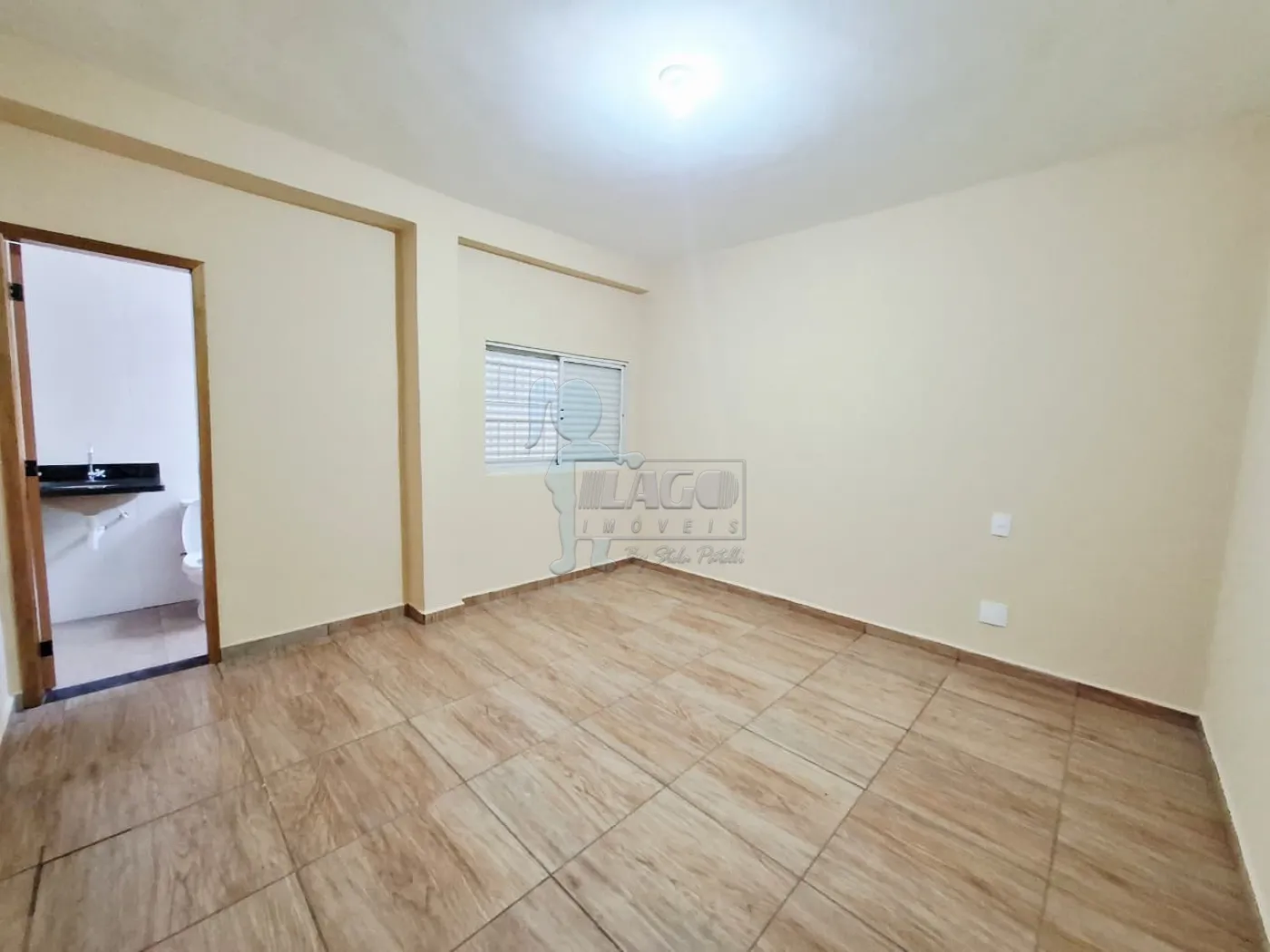 Alugar Casa / Padrão em Ribeirão Preto R$ 2.500,00 - Foto 17