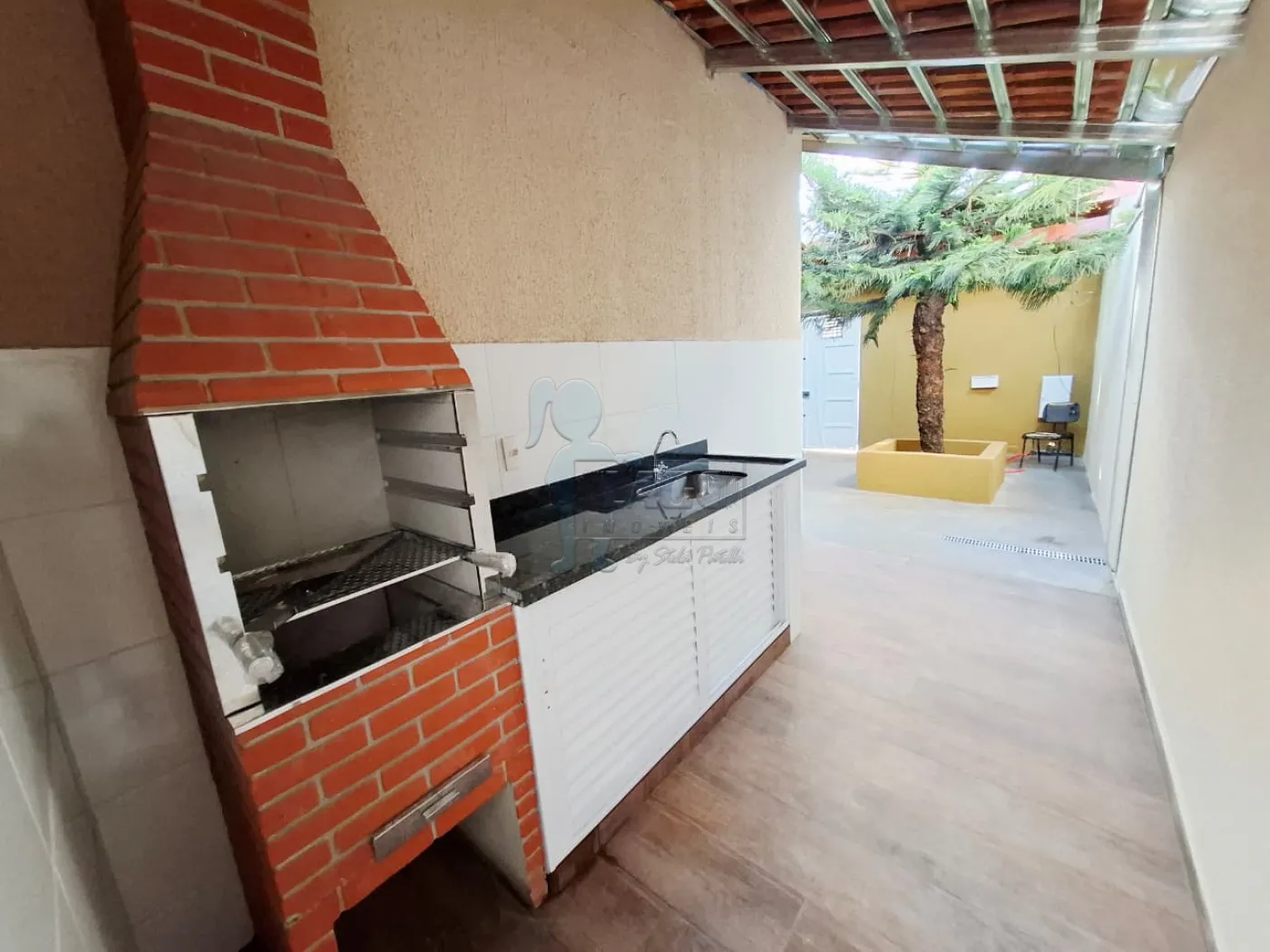 Alugar Casa / Padrão em Ribeirão Preto R$ 2.500,00 - Foto 2