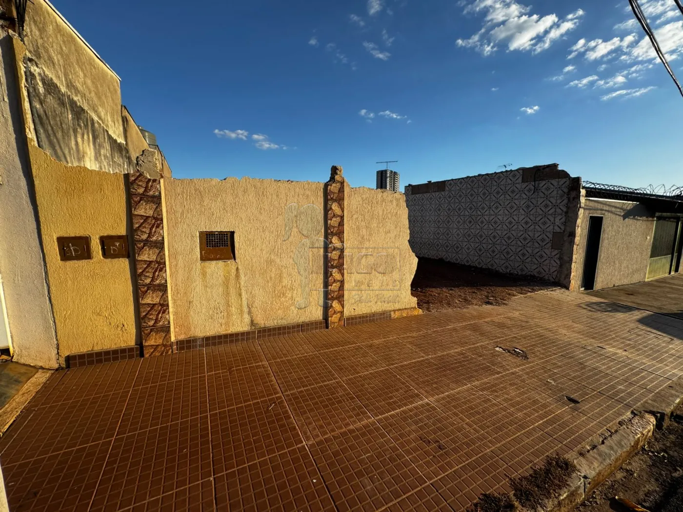 Comprar Terreno / Padrão em Ribeirão Preto R$ 300.000,00 - Foto 4