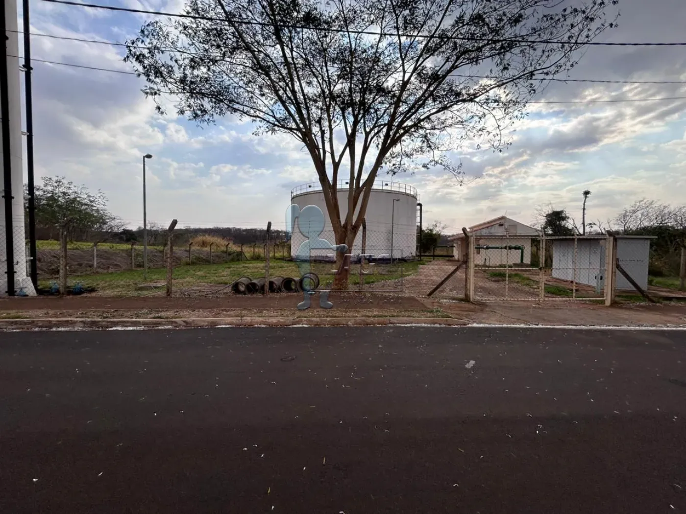 Comprar Terreno / Padrão em Ribeirão Preto R$ 150.000,00 - Foto 9