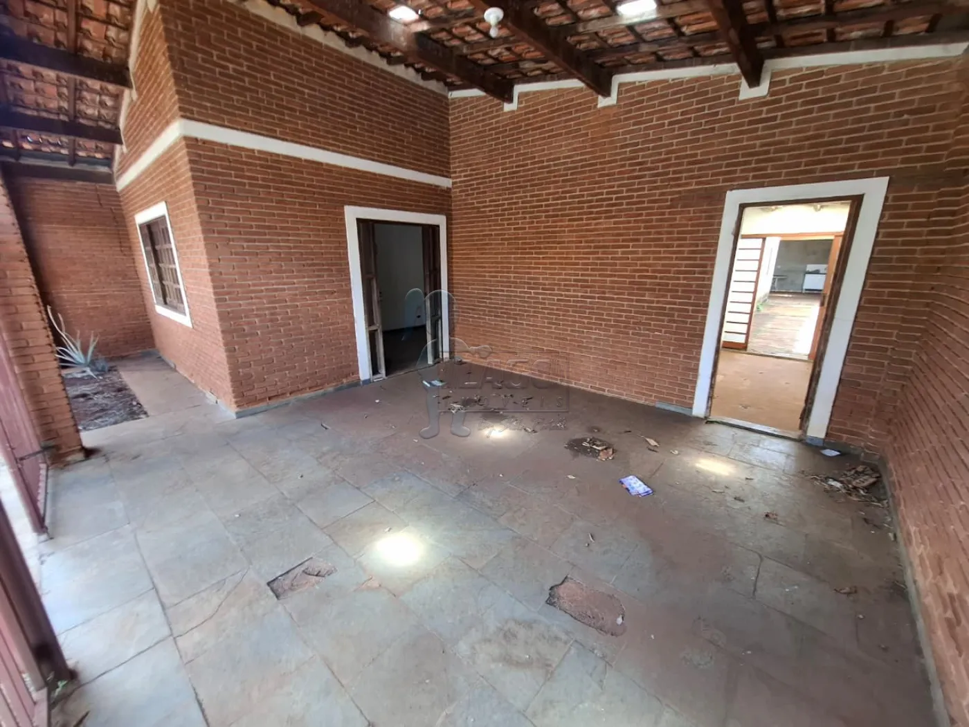 Comprar Casa / Padrão em Ribeirão Preto R$ 350.000,00 - Foto 2