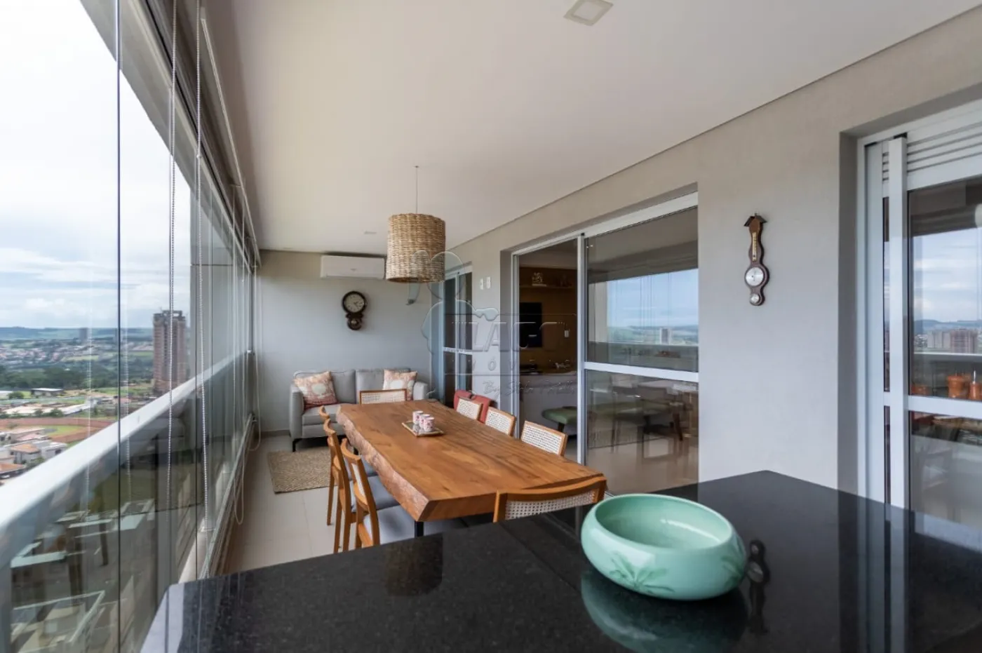 Alugar Apartamento / Padrão em Ribeirão Preto R$ 5.500,00 - Foto 2