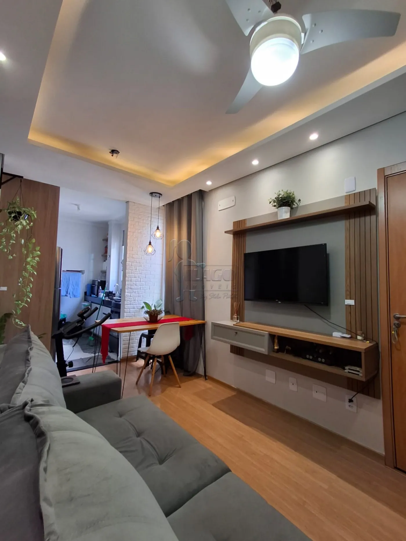 Comprar Apartamento / Padrão em Ribeirão Preto R$ 275.000,00 - Foto 1