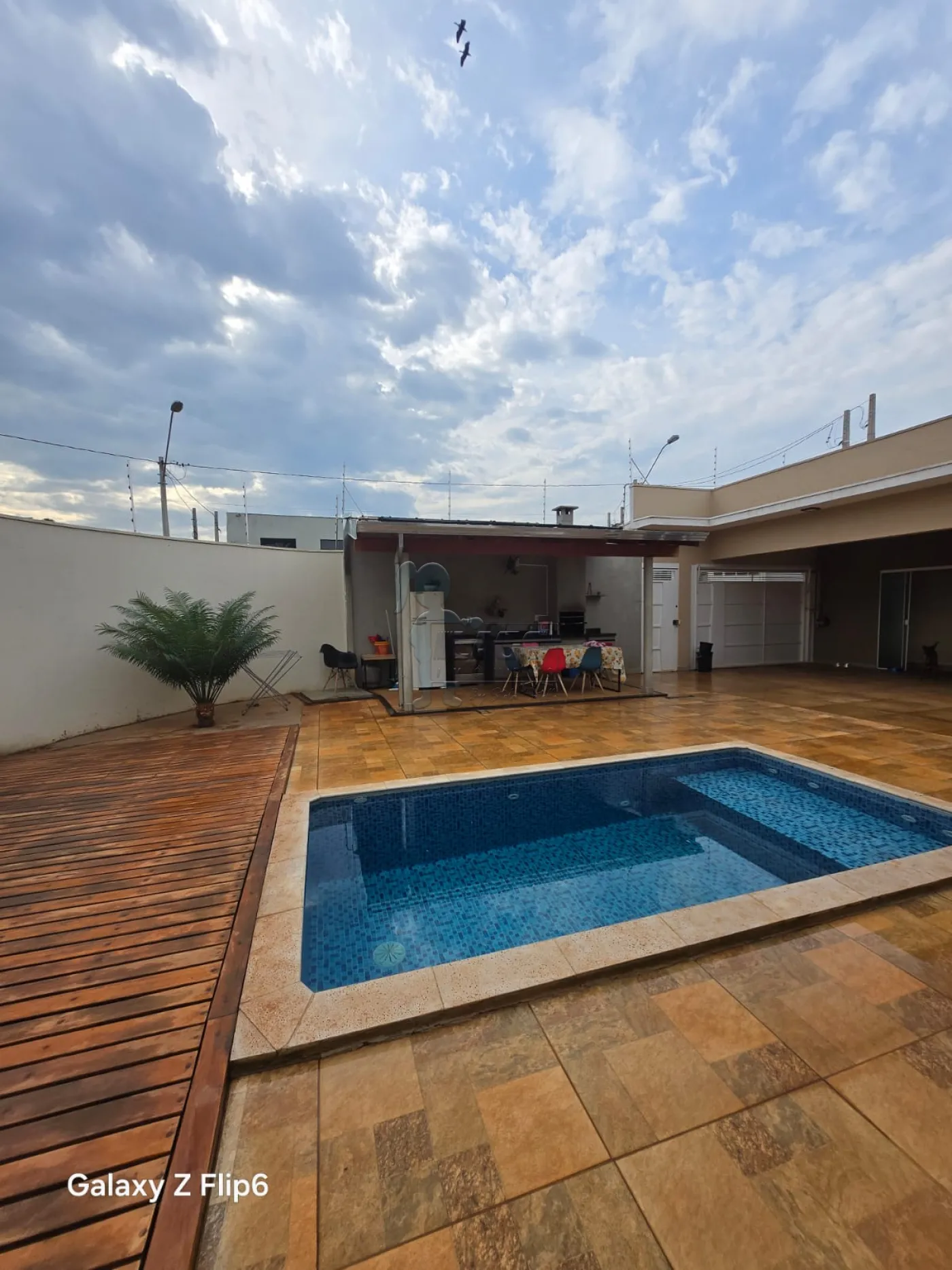 Comprar Casa / Padrão em Bonfim Paulista R$ 770.000,00 - Foto 2