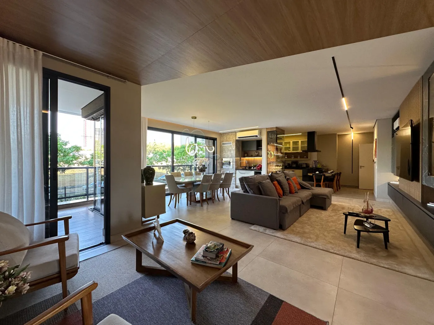 Comprar Apartamento / Padrão em Ribeirão Preto R$ 1.499.000,00 - Foto 3