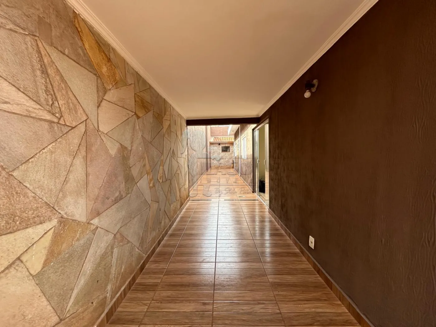 Comprar Casa / Padrão em Ribeirão Preto R$ 270.000,00 - Foto 3