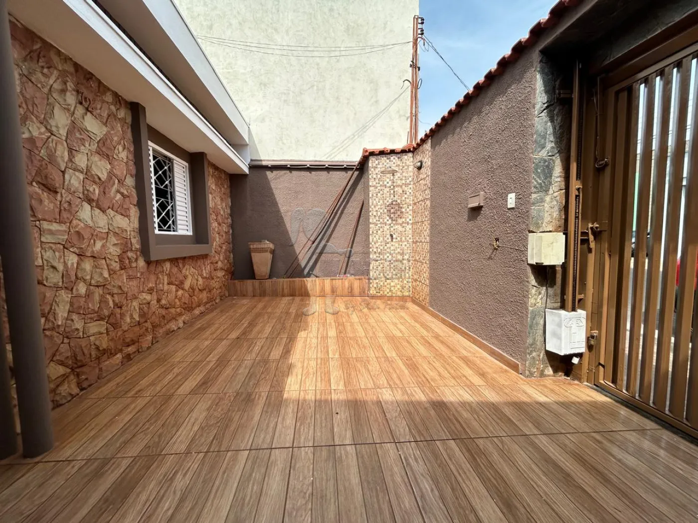 Comprar Casa / Padrão em Ribeirão Preto R$ 270.000,00 - Foto 5