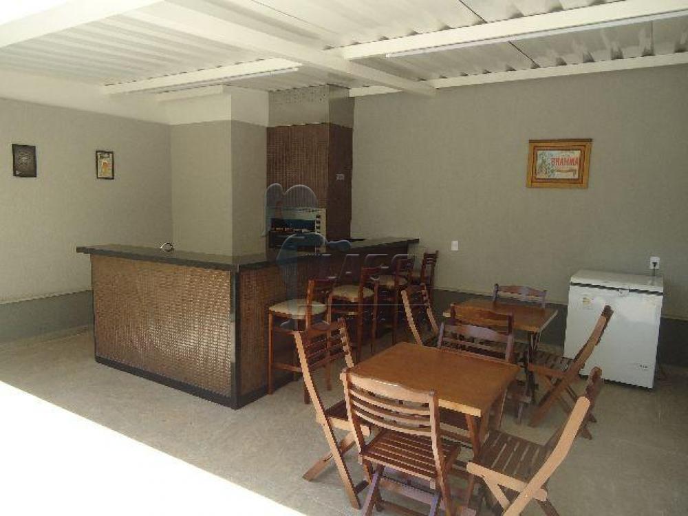 Alugar Apartamentos / Padrão em Ribeirão Preto R$ 1.800,00 - Foto 22