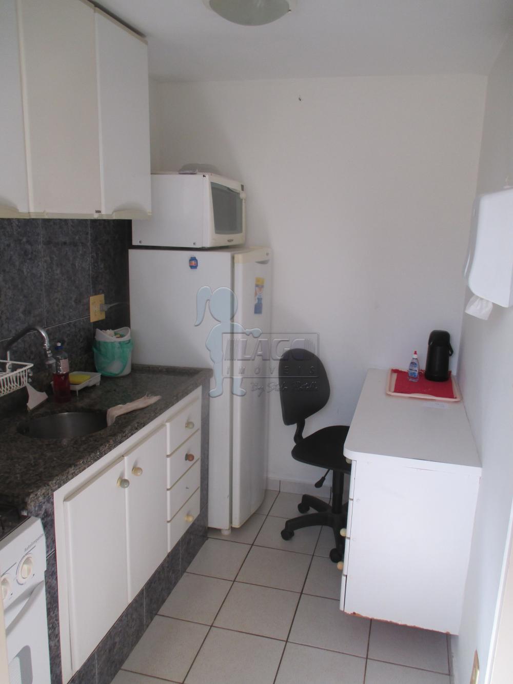 Alugar Comercial / Sala Comercial em Ribeirão Preto R$ 1.050,00 - Foto 15