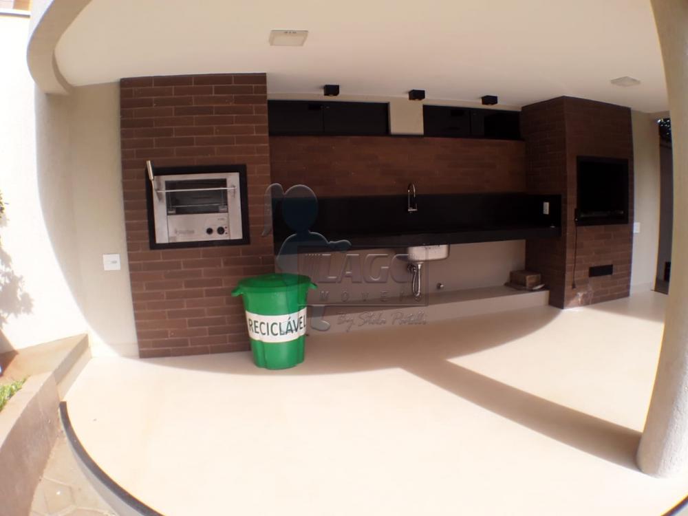 Alugar Apartamentos / Padrão em Ribeirão Preto R$ 1.600,00 - Foto 24