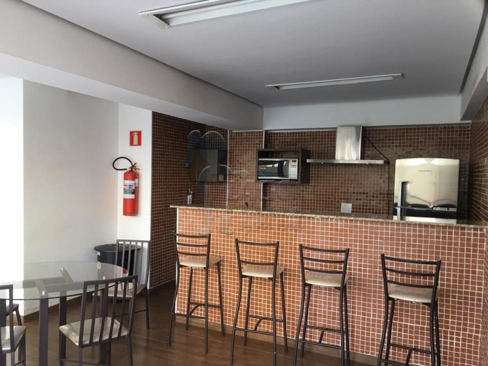 Alugar Apartamentos / Padrão em Ribeirão Preto R$ 1.100,00 - Foto 22