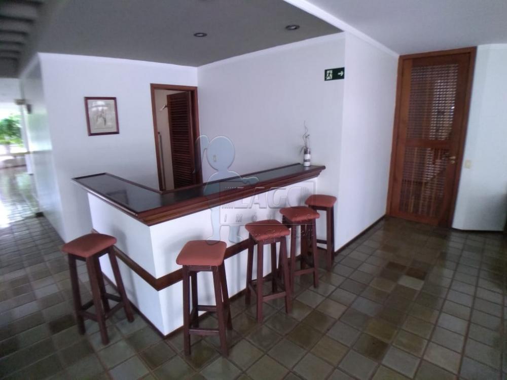 Alugar Apartamentos / Padrão em Ribeirão Preto R$ 1.500,00 - Foto 19