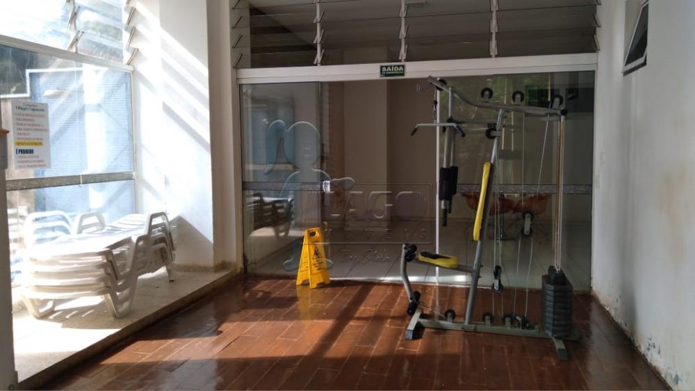 Alugar Apartamentos / Padrão em Ribeirão Preto R$ 1.600,00 - Foto 10