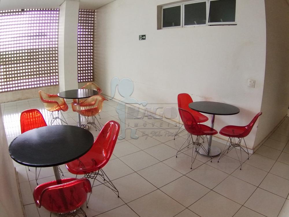 Alugar Apartamentos / Padrão em Ribeirão Preto R$ 1.550,00 - Foto 14