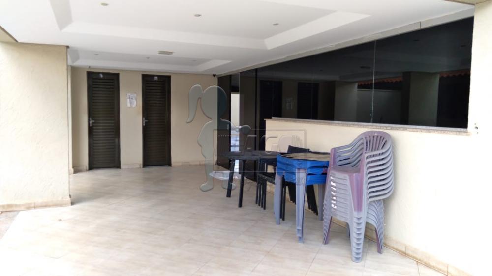 Alugar Apartamentos / Padrão em Ribeirão Preto R$ 800,00 - Foto 17