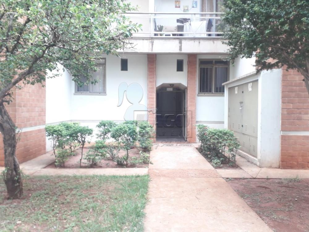 Alugar Apartamentos / Padrão em Ribeirão Preto R$ 800,00 - Foto 1