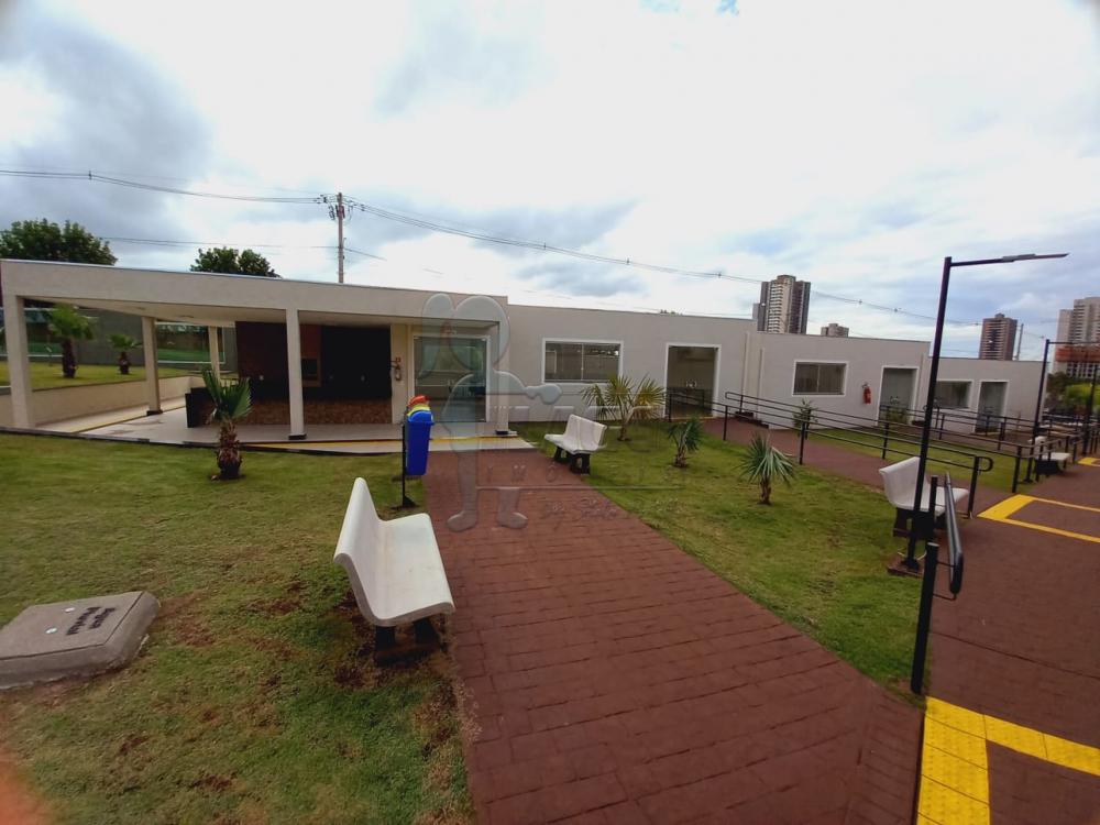 Alugar Apartamentos / Padrão em Ribeirão Preto R$ 1.200,00 - Foto 18