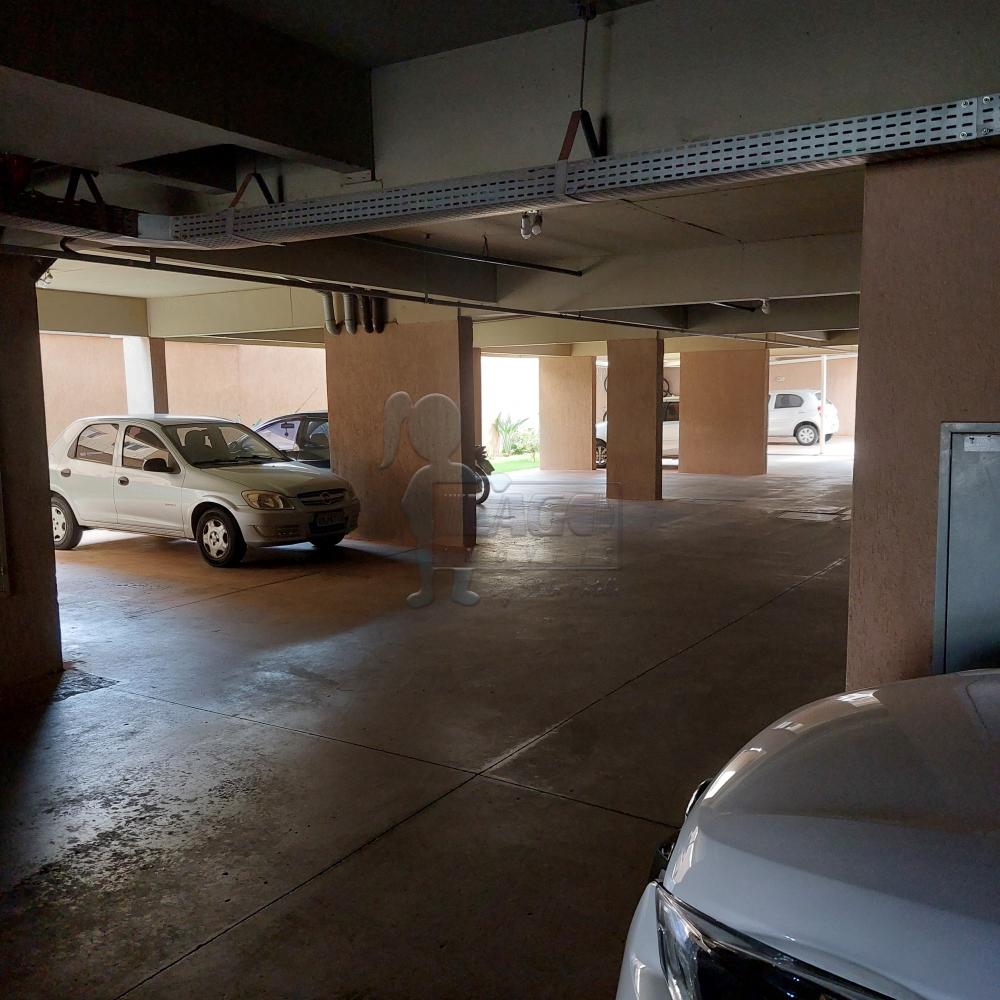 Alugar Apartamentos / Padrão em Ribeirão Preto R$ 1.200,00 - Foto 18