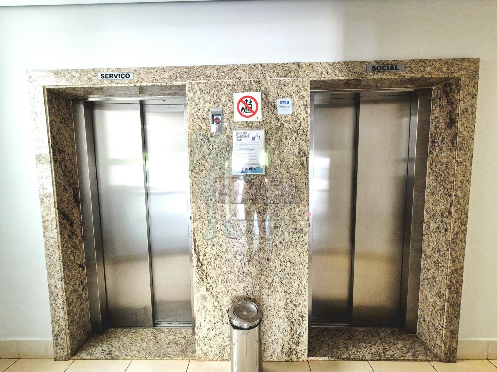 Alugar Apartamento / Padrão em Ribeirão Preto R$ 1.200,00 - Foto 17