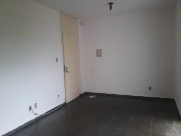 Alugar Apartamentos / Padrão em Ribeirão Preto R$ 1.200,00 - Foto 2