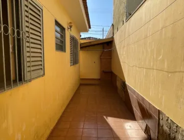 Alugar Casas / Padrão em Ribeirão Preto R$ 550,00 - Foto 23