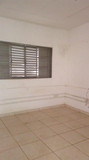 Alugar Comercial / Salão / Galpão em Ribeirão Preto R$ 1.500,00 - Foto 4