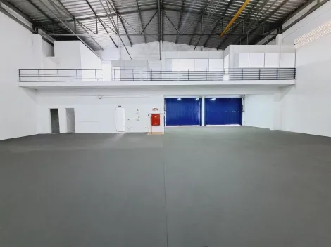imagem 5 - Galpão comercial de 900m² com 02 banheiros para locação - Jardim do Trêvo imagem 5 - Galpão comercial de 900m² com 02 banheiros para locação - Jardim do Trêvo