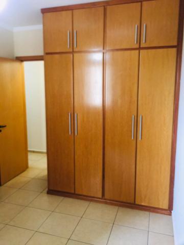 Alugar Apartamentos / Padrão em Ribeirão Preto R$ 2.700,00 - Foto 17