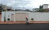 Alugar Casas / Padrão em Ribeirão Preto R$ 2.000,00 - Foto 1