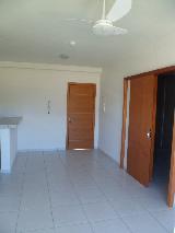 Alugar Apartamentos / Padrão em Ribeirão Preto R$ 550,00 - Foto 1