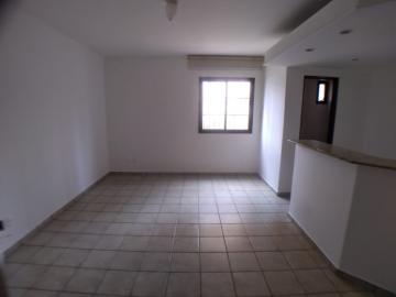 Alugar Apartamentos / Padrão em Ribeirão Preto R$ 1.200,00 - Foto 1