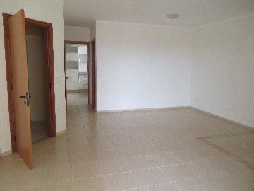 Alugar Apartamentos / Padrão em Ribeirão Preto R$ 3.850,00 - Foto 1