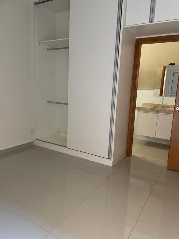 Alugar Apartamentos / Padrão em Ribeirão Preto R$ 2.250,00 - Foto 9